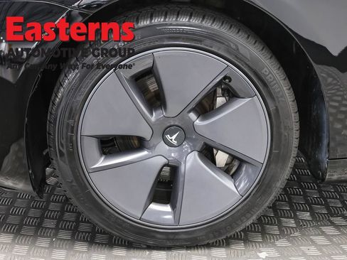 Used 2023 Tesla Model 3 Standard Range RWD image 27