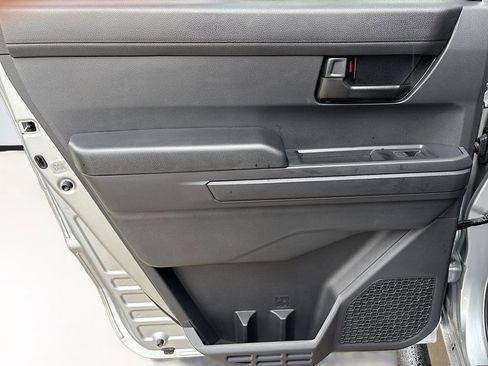 Used 2025 Toyota Tacoma SR5 image 25