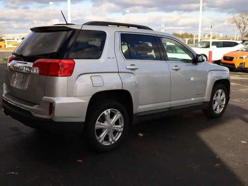 Used 2017 GMC Terrain SLE w/ Convenience Package FWD image 5