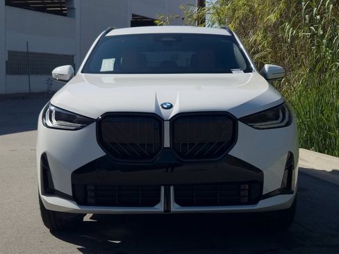 New 2026 BMW X3 xDrive30 w/ Premium Package image 3