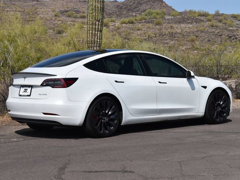 Used 2022 Tesla Model 3 Performance AWD/4WD image 8