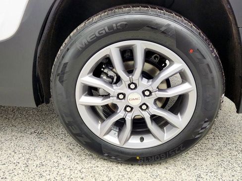 Used 2022 GMC Terrain SLT AWD/4WD image 9