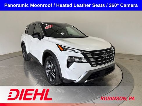 Used 2025 Nissan Rogue SL w/ SL Premium Package AWD/4WD image 1