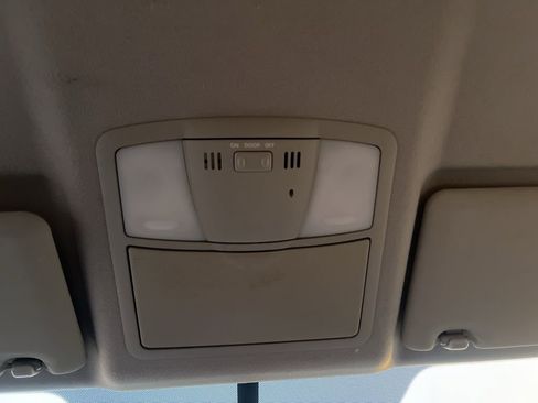 Used 2013 Nissan Rogue SV image 23