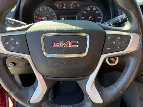 Used 2018 GMC Terrain SLE w/ Driver Convenience Package image 28