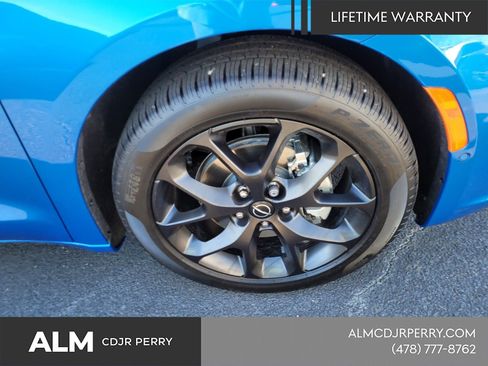 New 2026 Chrysler Pacifica Limited w/ S Appearance Package FWD image 18