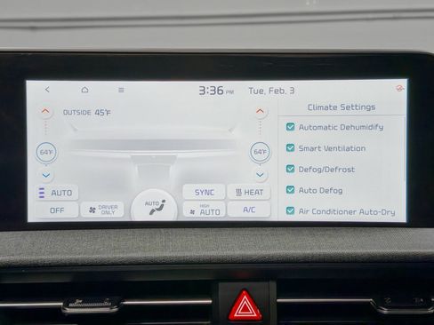 Used 2024 Kia EV6 Light image 13