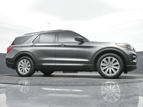 Used 2020 Ford Explorer Limited RWD image 35