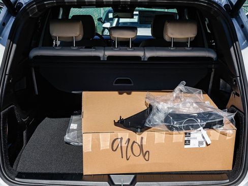 New 2026 Mercedes-Benz GLB 250 image 25