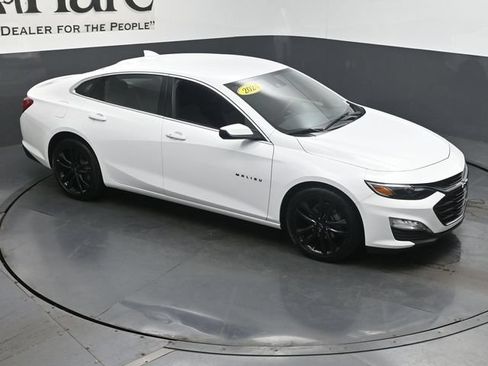 Used 2024 Chevrolet Malibu LT w/ Sport Edition FWD image 36