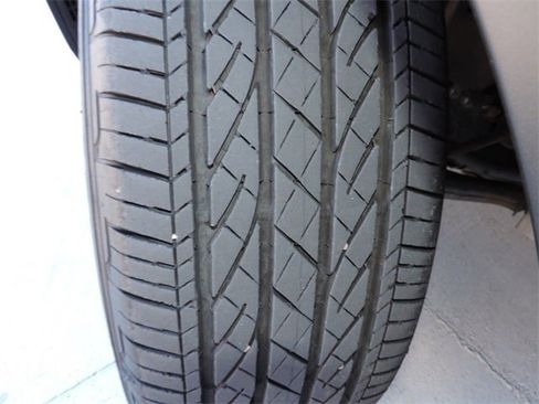 Used 2019 Honda CR-V EX image 11