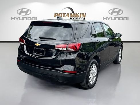 Used 2023 Chevrolet Equinox LS FWD image 5