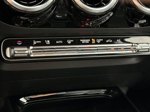 Used 2026 Mercedes-Benz GLA 250 image 23