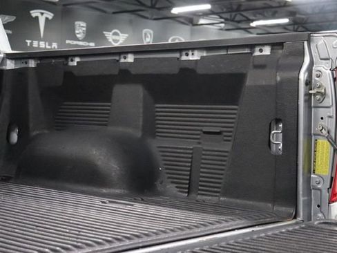 Used 2019 Toyota Tundra Platinum AWD/4WD image 20