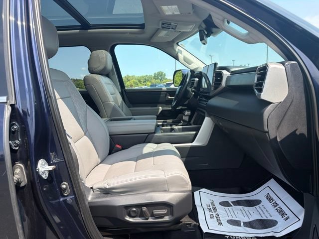 Used 2022 Toyota Tundra Limited AWD/4WD image 11