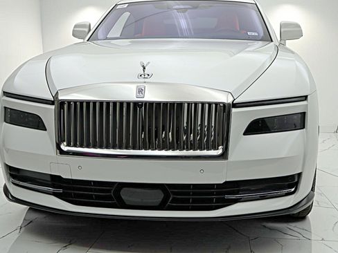 Used 2026 Rolls-Royce Spectre AWD/4WD image 23