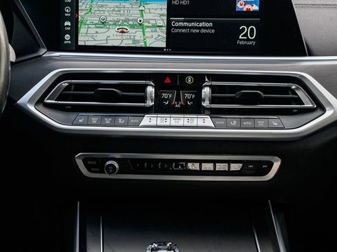 Used 2022 BMW X7 xDrive40i w/ Executive Package image 14