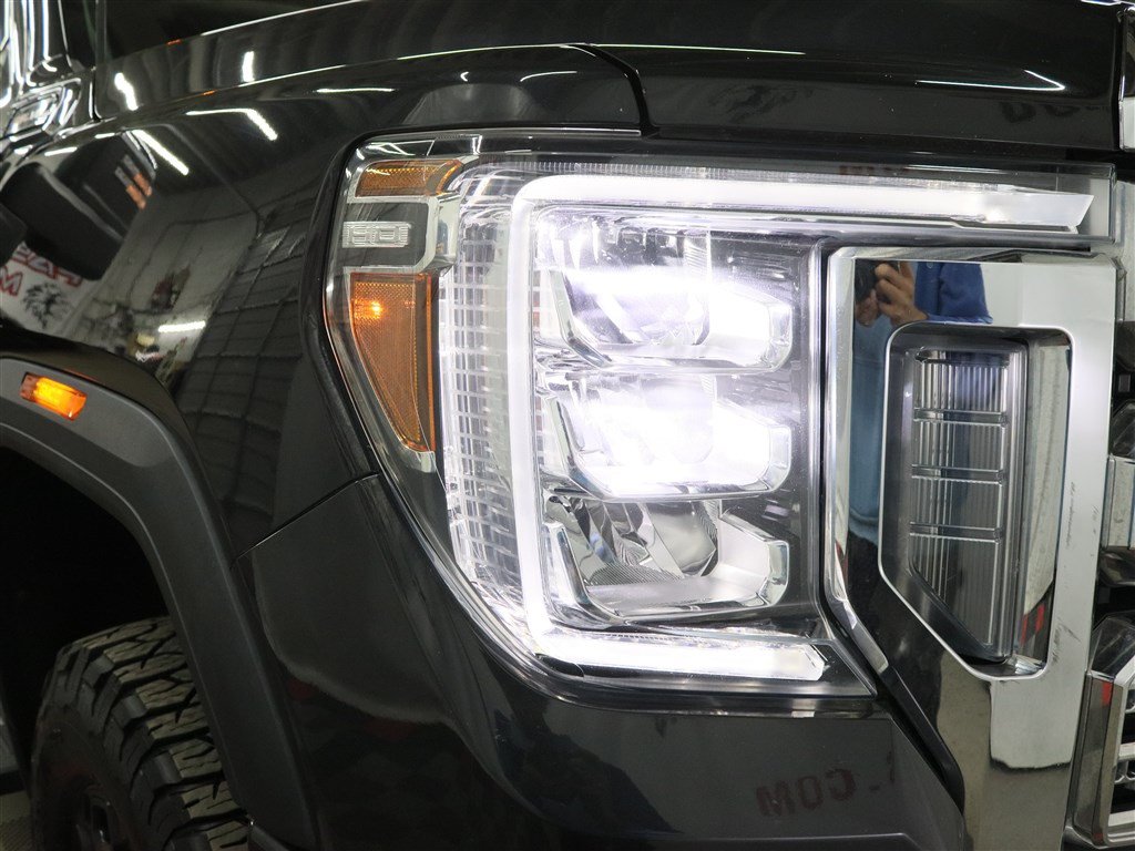Used 2020 GMC Sierra 2500 Denali w/ Denali Ultimate Package AWD/4WD image 37