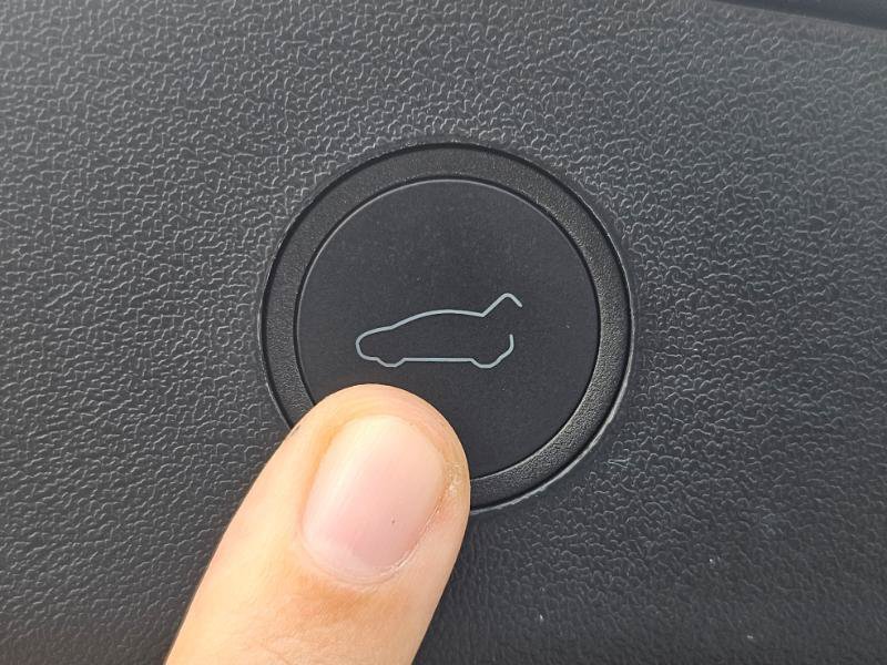 Used 2023 Tesla Model 3 Standard Range RWD image 71