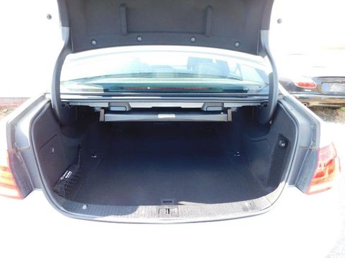 Used 2016 Mercedes-Benz E 350 4MATIC Sedan image 16