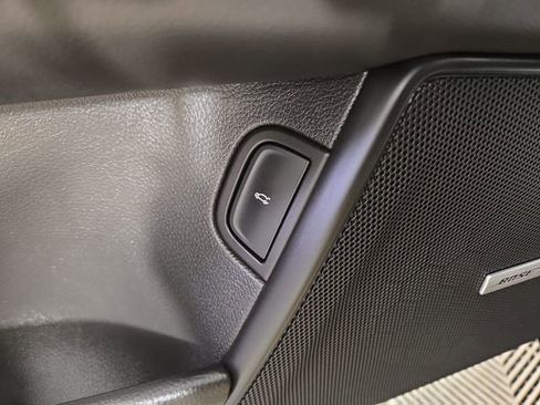 Used 2020 Cadillac CT6 Luxury image 29