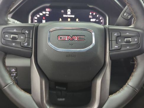 Used 2026 GMC Sierra 2500 AT4 w/ Technology Package AWD/4WD image 15