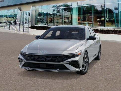 New 2026 Hyundai Elantra SEL Sport image 6