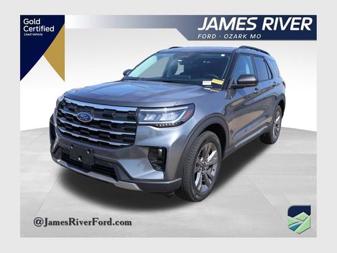 Used 2025 Ford Explorer Active w/ Active Comfort Package AWD/4WD image 1