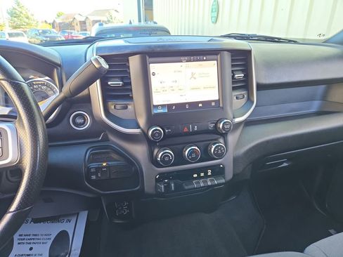 Used 2022 RAM 2500 Big Horn image 22