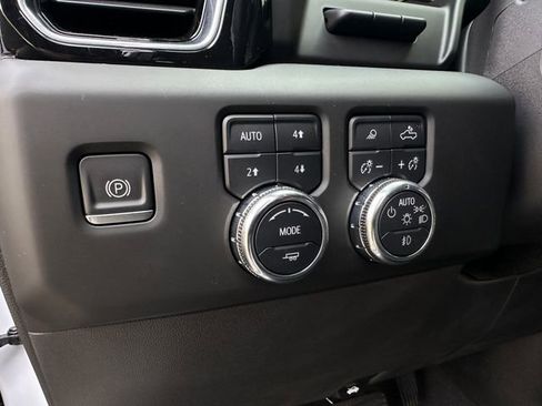 Used 2023 GMC Sierra 1500 Denali w/ Denali Reserve Package image 19