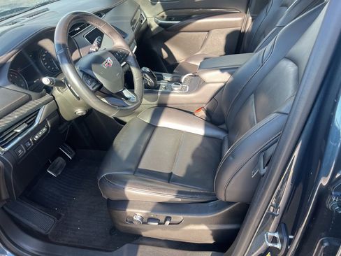 Used 2019 Cadillac XT4 Sport image 7