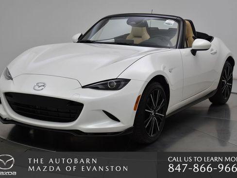 New 2025 MAZDA MX-5 Miata Grand Touring w/ Appearance Package image 15