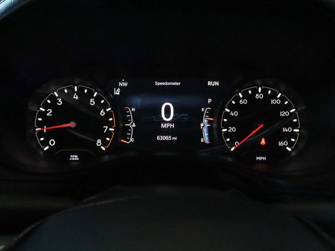 Used 2023 Jeep Compass Limited image 28