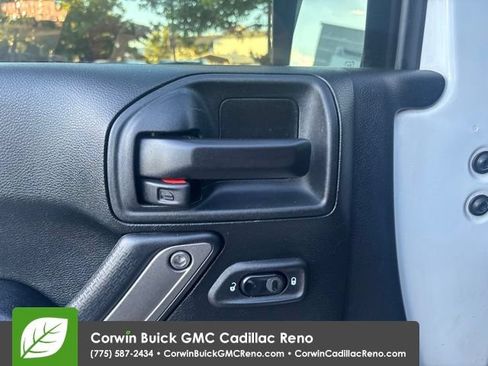 Used 2018 Jeep Wrangler Unlimited Sport S AWD/4WD image 14