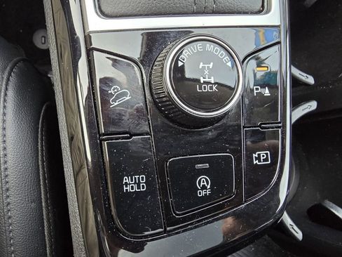 Used 2024 Kia Sportage SX image 21