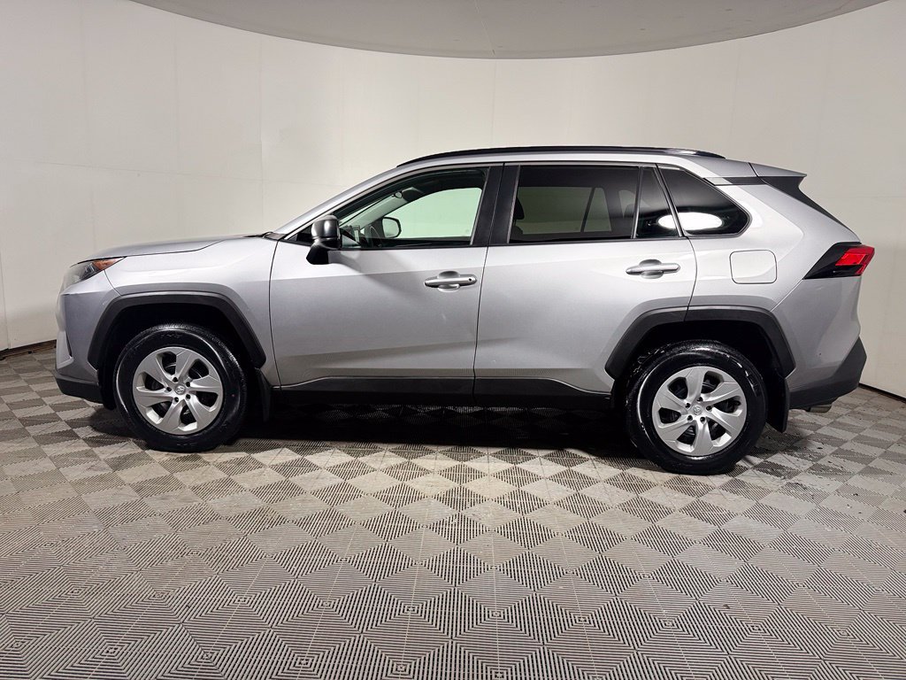 Used 2019 Toyota RAV4 LE w/ All Weather Liner Package AWD/4WD image 3