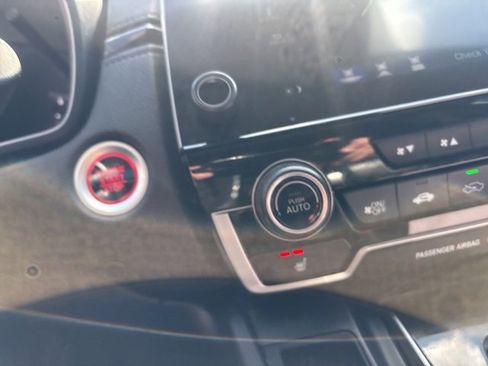 Used 2021 Honda CR-V EX-L image 17