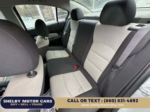 Used 2015 Chevrolet Cruze LS FWD image 13