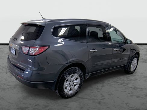 Used 2014 Chevrolet Traverse LS image 4