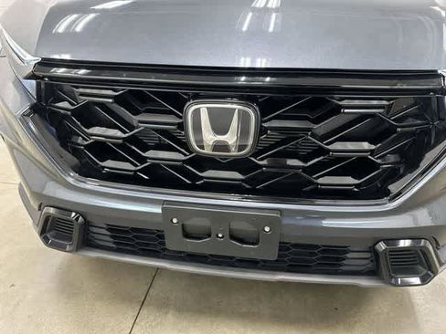 Used 2025 Honda CR-V Sport image 30