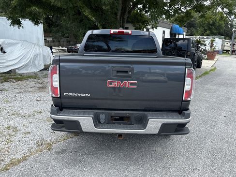 Used 2017 GMC Canyon 2WD Crew Cab w/ Convenience Package image 4