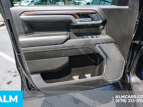 Used 2025 GMC Sierra 1500 SLT AWD/4WD image 45