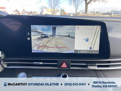 Certified 2025 Hyundai Elantra SEL FWD image 8