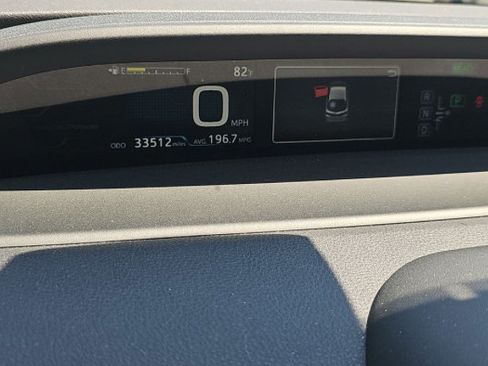 Used 2017 Toyota Prius Prime Advanced FWD image 5