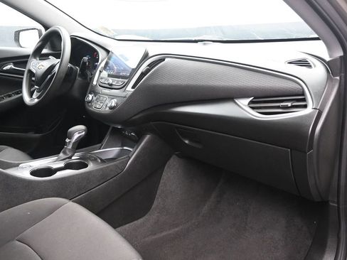 Used 2024 Chevrolet Malibu LT image 13