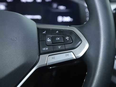 Used 2022 Volkswagen Atlas Cross Sport SE image 23