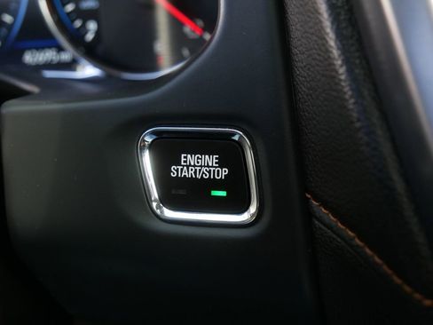 Used 2023 GMC Acadia AT4 w/ Technology Package image 28