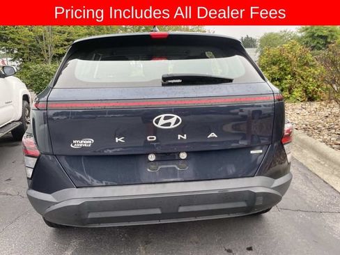 Used 2024 Hyundai Kona SE AWD/4WD image 6