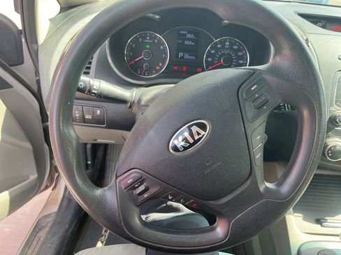 Used 2015 Kia Forte LX image 5