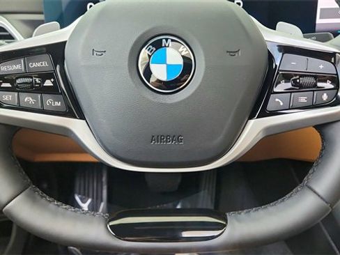 Used 2025 BMW 330i xDrive Sedan image 40